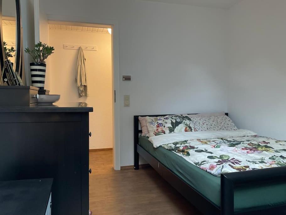 Wohnung In Idyllischem Oertchen Meschede Exterior foto